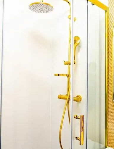 Apartment Funkcjonalne Blisko Przystankow *