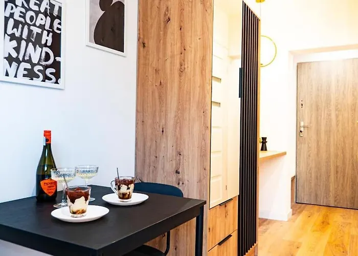 Apartment Funkcjonalne Blisko Przystankow